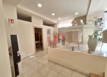 Foto 10 - Commercial Premises Via Giovan Battista Bosco Lucarelli, Benevento - photo 10