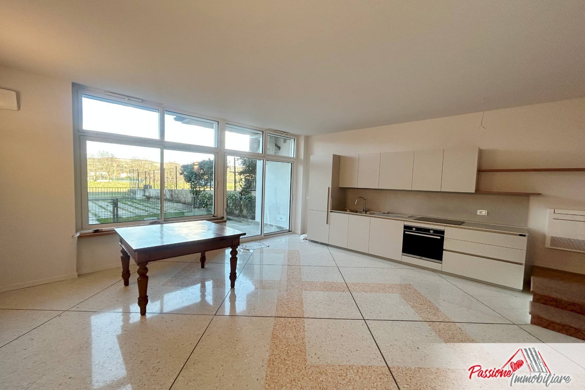 Foto 1 - Appartamento Piazza Chievo
 
1, Verona - foto 1