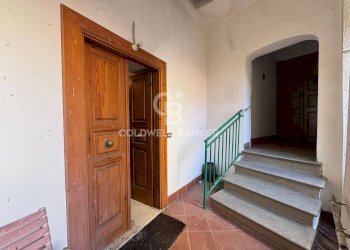 Foto 4 - Casa semi indipendente Via Ripetta
 
5, Lustra - foto 4