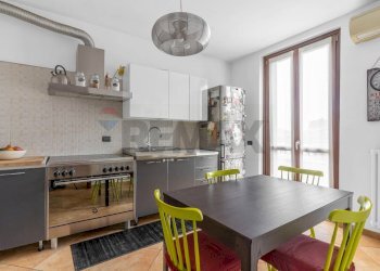 Cucina - Trilocale VIA PRIVATA BORSELLINO
 
22, Pogliano Milanese - foto 7