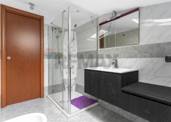 Bagno - Trilocale VIA PRIVATA BORSELLINO
 
22, Pogliano Milanese - foto 17