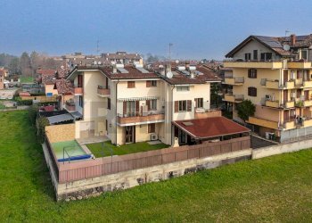 Edificio all\'aperto - Three-room apartment VIA PRIVATA BORSELLINO
 
22, Pogliano Milanese - photo 2