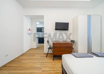 Camera / camera da letto - One-room apartment Via Monte Ceneri
 
6, Rho - photo 16