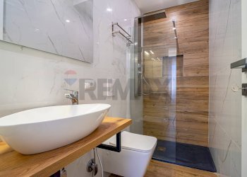 Bagno - One-room apartment Via Monte Ceneri
 
6, Rho - photo 11