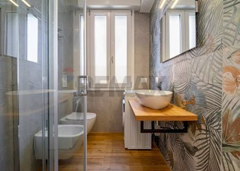 Bagno - One-room apartment Via Monte Ceneri
 
6, Rho - photo 11
