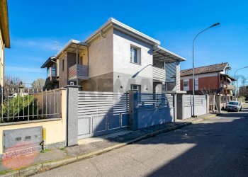 Casa all\'aperto - One-room apartment Via Monte Ceneri
 
6, Rho - photo 1