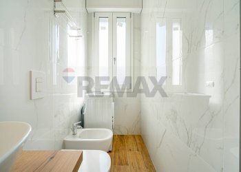 Bagno - One-room apartment Via Monte Ceneri
 
6, Rho - photo 13