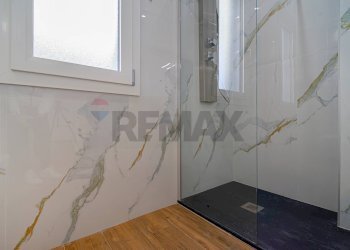 Bagno - One-room apartment Via Monte Ceneri
 
6, Rho - photo 12