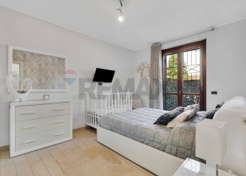 Camera / camera da letto - Trilocale Via dei chiusi
 
17, Vignate - foto 15