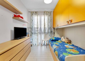 Camera / camera da letto - Trilocale Via dei chiusi
 
17, Vignate - foto 16