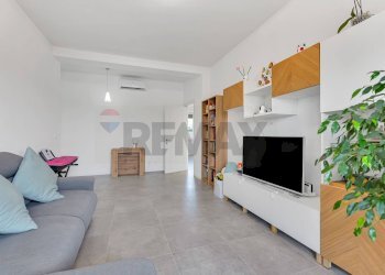 Soggiorno - Quadrilocale Via Carlo Rota
 
25, Monza - foto 4