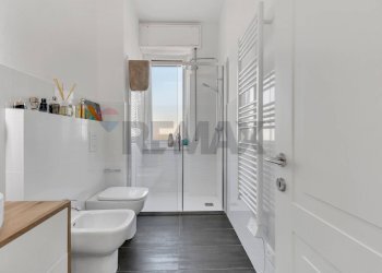 Bagno - Quadrilocale Via Carlo Rota
 
25, Monza - foto 13
