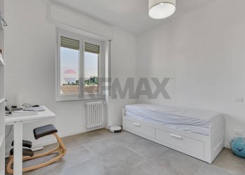 Camera / camera da letto - Quadrilocale Via Carlo Rota
 
25, Monza - foto 15