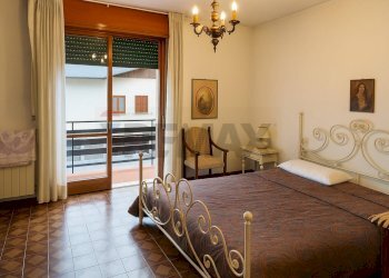 Camera / camera da letto - Villa Via Torino
 
2, Piario - foto 24