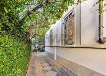 Edificio all\'aperto - Villa Milano - foto 5