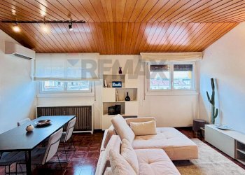 Sala da pranzo - Appartamento via Guicciardini
 
1, Milano - foto 1