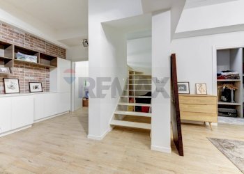 Scale - Loft Via Ampere
122, Milano - foto 17