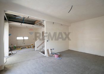 Stanza vuota - Independent house Via Pier Santi Mattarella, Adelfia - photo 2