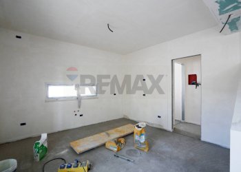 Stanza vuota - Independent house Via Pier Santi Mattarella, Adelfia - photo 6