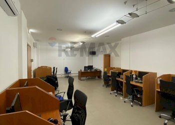 Ufficio - Office Via San Tommaso D'aquino
 
6, Bari - photo 7