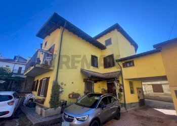 Casa all\'aperto - Casa semi indipendente Via Broglio
 
6, Cocquio-Trevisago - foto 1