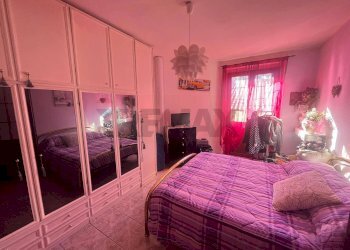 Camera / camera da letto - Casa semi indipendente Via Broglio
 
6, Cocquio-Trevisago - foto 9