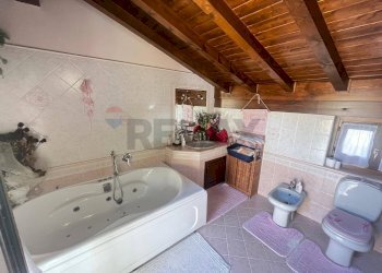 Bagno - Casa semi indipendente Via Broglio
 
6, Cocquio-Trevisago - foto 12