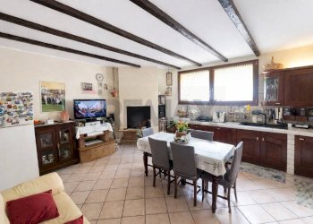 Cucina - Casa semi indipendente Via Broglio
 
6, Cocquio-Trevisago - foto 4