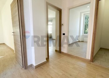 Hall / corridoio - Appartamento Via Achille Porraneo
 
28, Arsago Seprio - foto 10