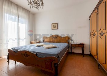 Camera / camera da letto - Quadrilocale VIA RODARI
 
35, Varese - foto 17