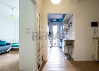 Hall / corridoio - Bilocale VIA PIAVE
 
7, Varese - foto 2