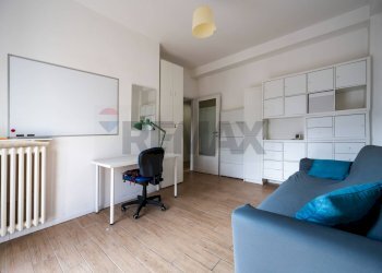 Soggiorno - Bilocale VIA PIAVE
 
7, Varese - foto 12