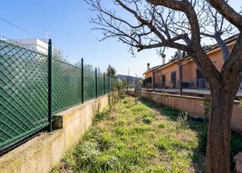 Giardino - Villa a Schiera Via Provinciale 28a
 
64, Nerola - foto 7