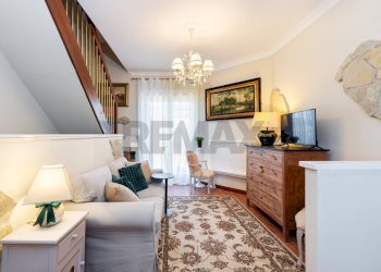 Soggiorno - Villa a Schiera Via Provinciale 28a
 
64, Nerola - foto 12