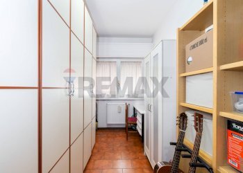 Hall / corridoio - Quadrilocale VIA PIETRO NENNI
 
37, Monterotondo - foto 20