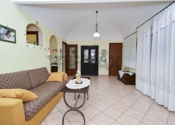 Soggiorno - Casa indipendente Via Nunziata Piedimonte
 
267, Mascali - foto 2