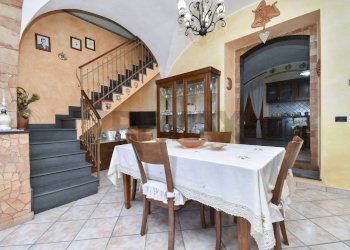 Sala da pranzo - Casa indipendente Via Nunziata Piedimonte
 
267, Mascali - foto 33