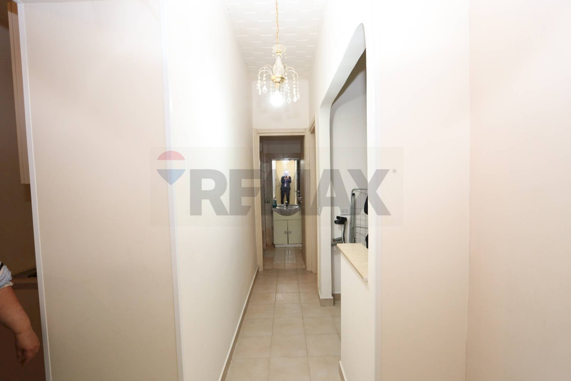 Hall / corridoio - Appartamento Via Cagliari
 
6, Bronte - foto 3