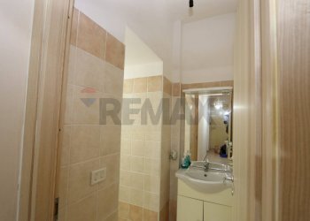 Bagno - Appartamento Via Cagliari
 
6, Bronte - foto 10