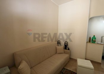 Soggiorno - Appartamento Via Cagliari
 
6, Bronte - foto 15