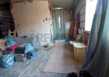 Bagno - Independent house Via Giuseppe Di Vittorio
 
4, Ramacca - photo 2