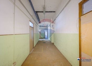 Hall / corridoio - Locale Commerciale Vittorio Emanuele
 
424, Paterno - foto 3