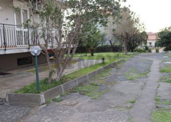 Giardino - Appartamento Via San Biagio
 
snc, Fiumefreddo di Sicilia - foto 21