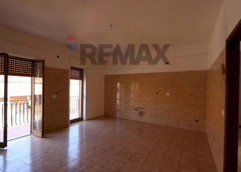 Stanza vuota - Appartamento Via San Biagio
 
snc, Fiumefreddo di Sicilia - foto 7