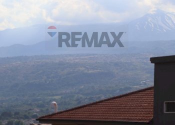 Vista delle montagne - Appartamento Via San Biagio
 
snc, Fiumefreddo di Sicilia - foto 30