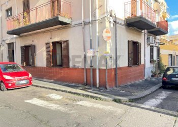 Edificio all\'aperto - Trilocale Via Vezzosi
 
14, Catania - foto 11