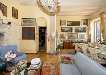 Soggiorno - Villa Via Roma
 
11, Brunate - foto 14