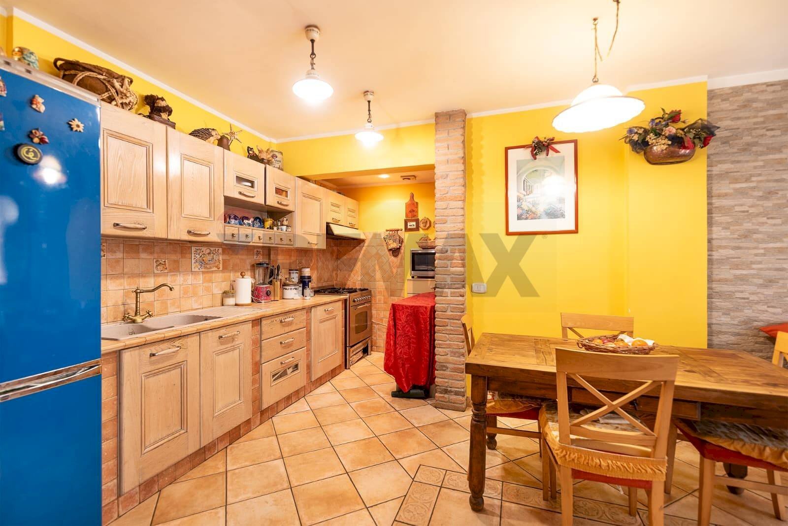 Cucina - Bilocale Via Po
 
71, Montemarciano - foto 3