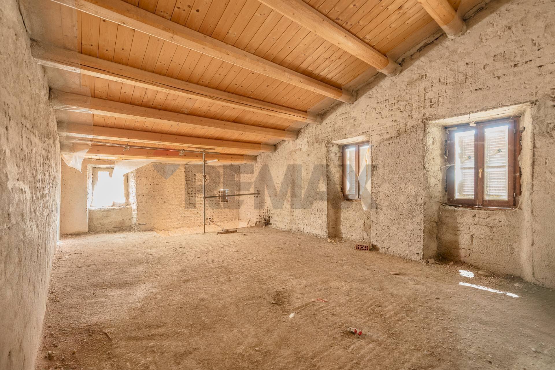 Stanza vuota - Semi-detached house vicolo cocciari
25, Apiro - photo 2