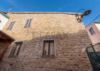 Casa all\'aperto - Casa semi indipendente vicolo cocciari
 
25, Apiro - foto 4